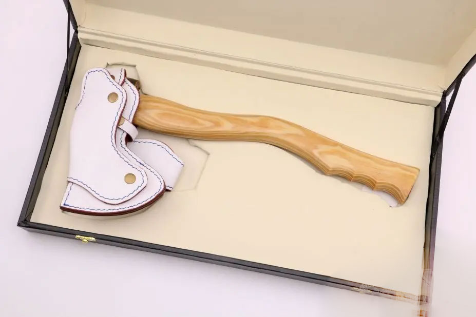 MokuTi Axe: Brave, Tough and Unique Tool - Image 3