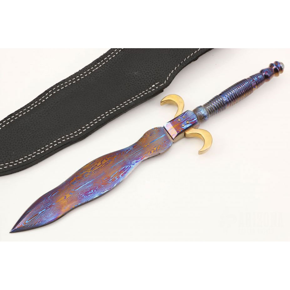 Curved Blade Masterpiece MokuTi Kris Dagger