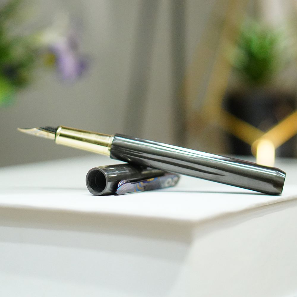 Zirconium Anodized Luxury Fountain Ink Pen