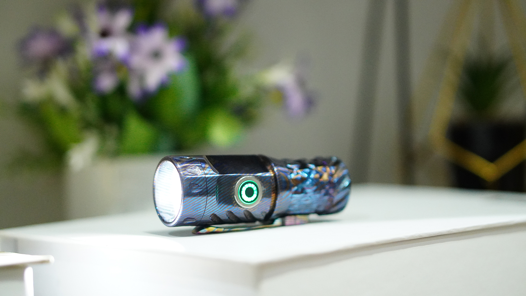 Timascus LED Flashlight with Skull Head Clip - Image 3