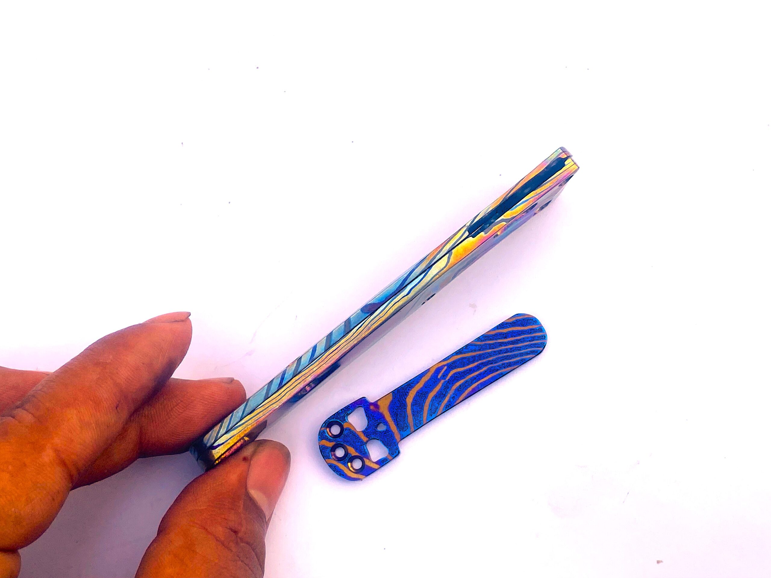 Benchmade Bugout 535 Replacement Scale Kit Timascus (ZircuTi) Scales, Benchmade Bugout 535 Only - 2x Scales Titanium Benchmade Scale Exoctic - Image 4