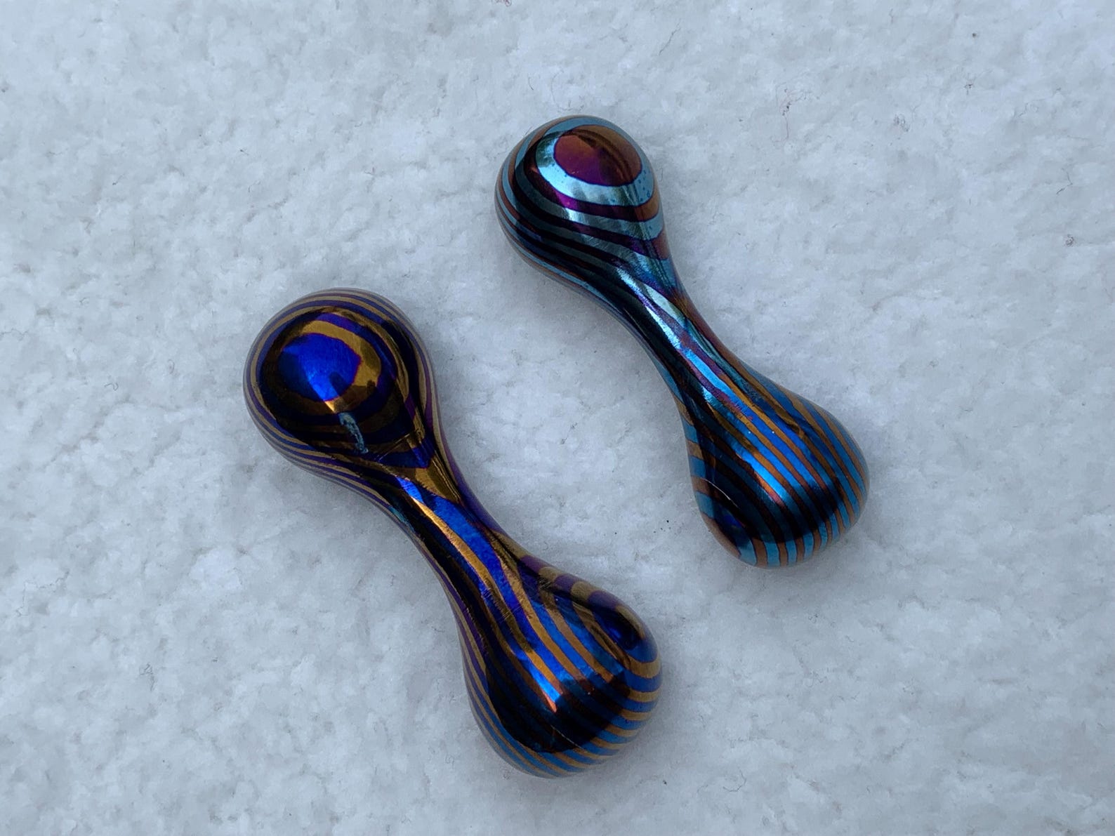 Damascus steel knuckle bone fidget roller toy Titanium - Image 3