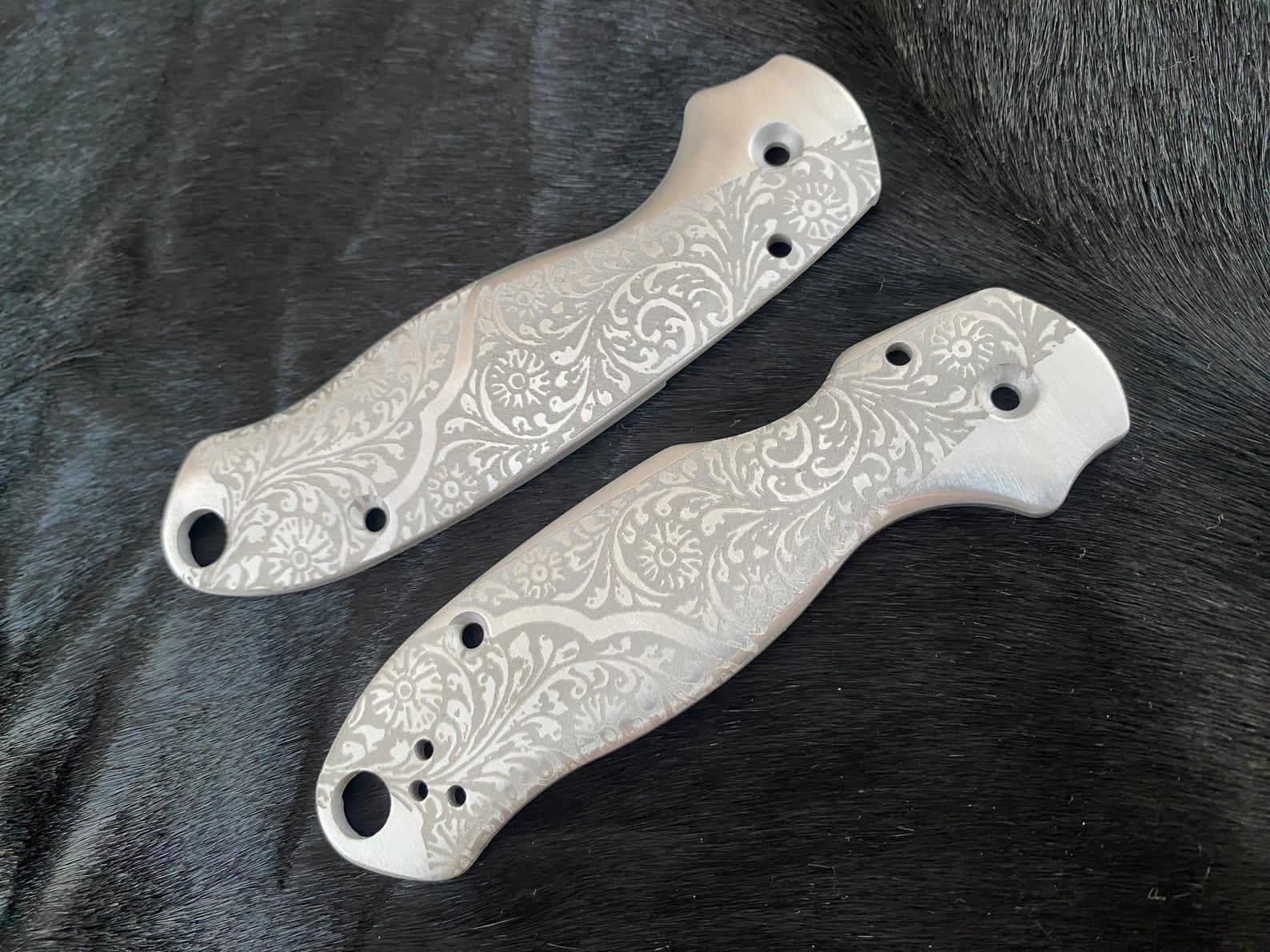 Spyderco Paramilitary 3 Replacement Scales a pair of laser engraved Aluminum Scales Spyderco Knives Benchmade Bugout 535 Para 2 Scales Gift - Image 3