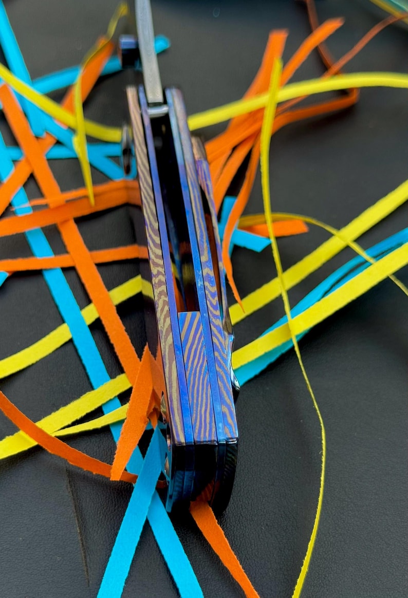 Timascus Folding Knife with Thumb Stud - Image 7