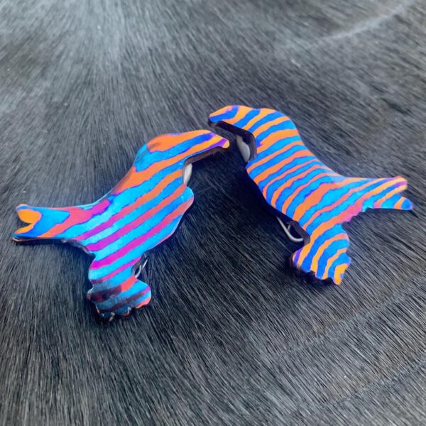 Timascus Wolf Head Brooch Pins Pair couples