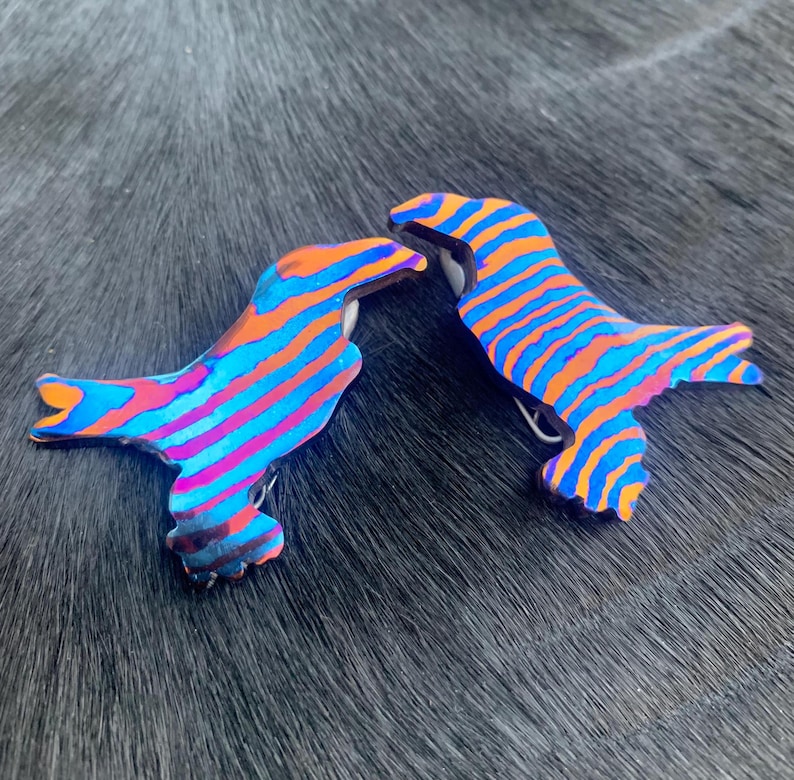 Timascus Wolf Head Brooch Pins Pair couples