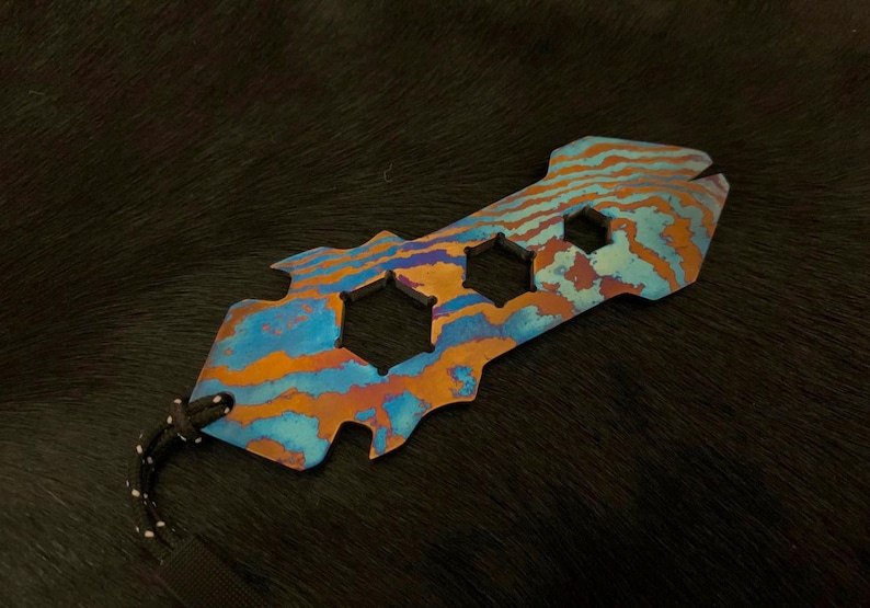 Timascus Pocket Prybar Bottle Opener Tool - Image 3