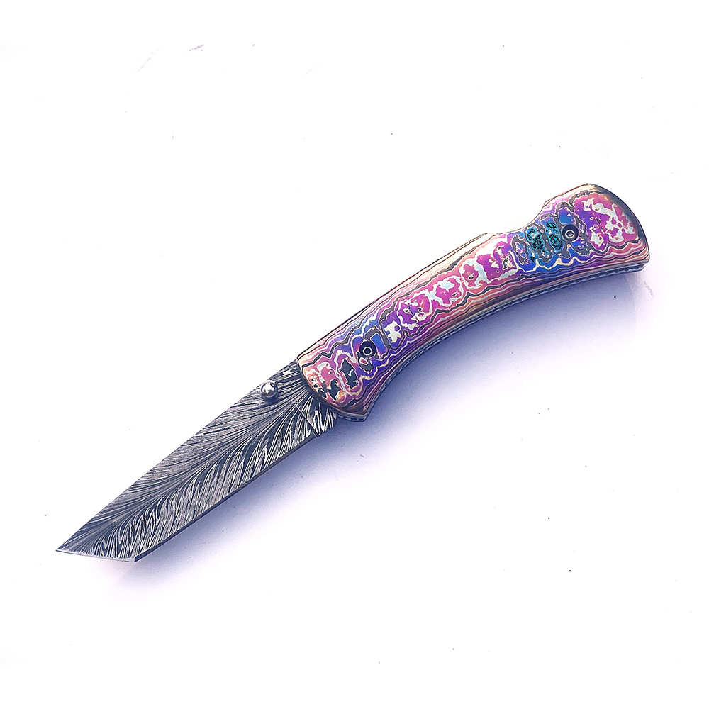 Hand made Custom Lockback Mosaic Damascus Knife - Image 2