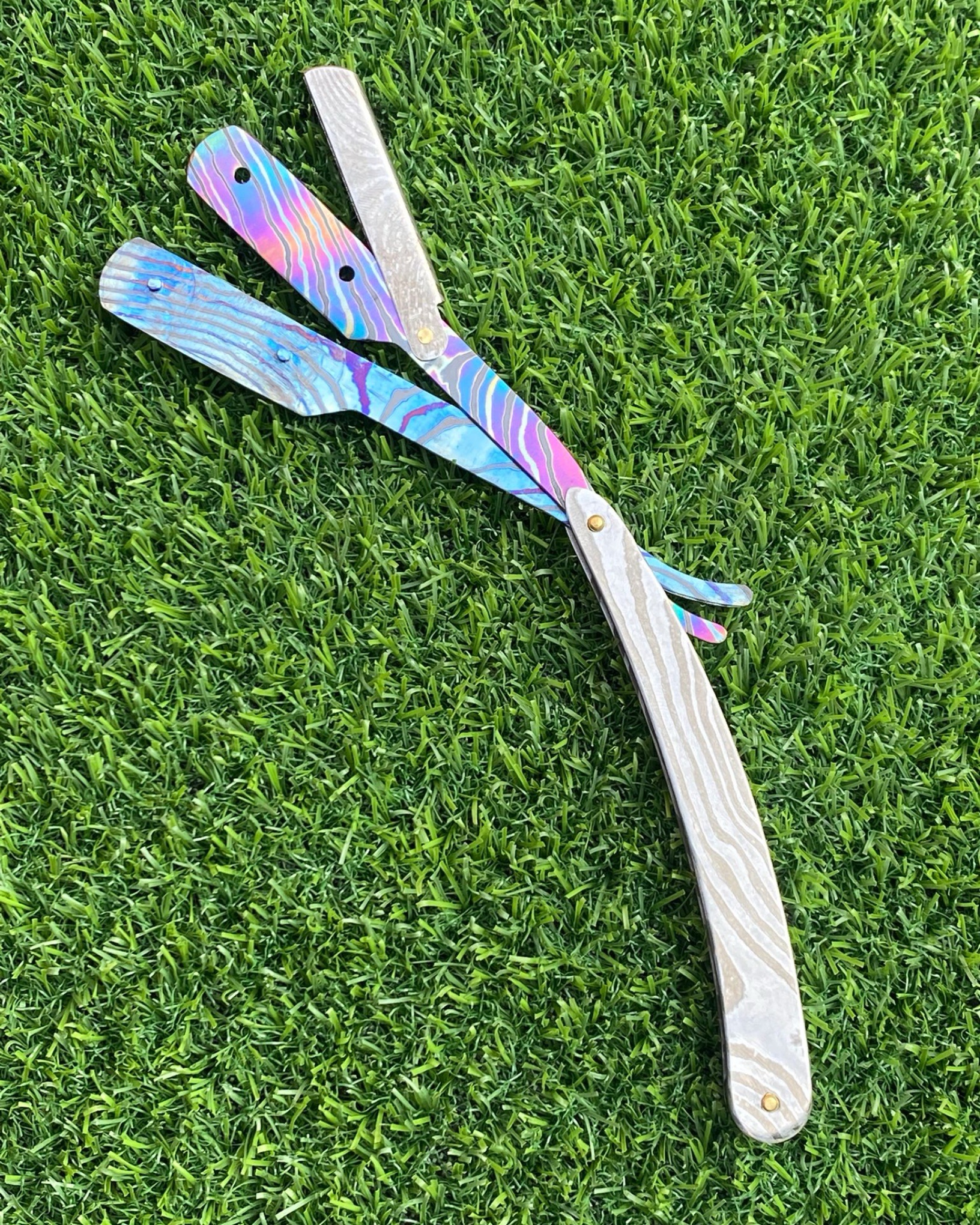 Black Timascus & SS Damascus Vintage Manual Straight Razor with Disposable Blade | Luxury Shavette Razor - Image 4